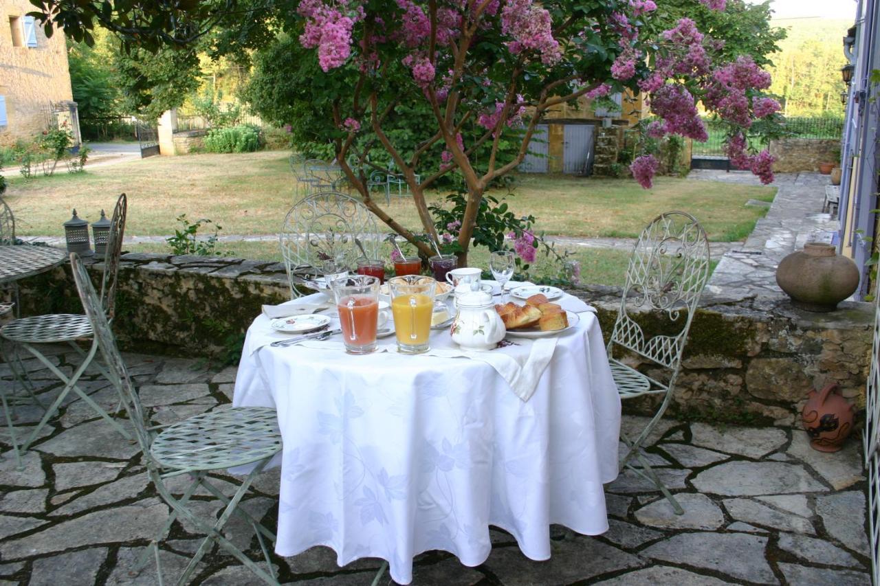 Bed and Breakfast Domaine De La Chartreuse Dautre Mauzac-et-Grand-Castang Exterior foto