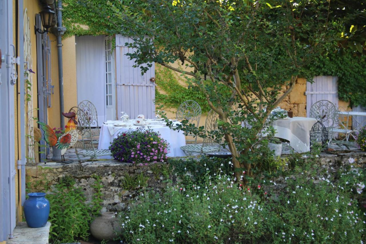 Bed and Breakfast Domaine De La Chartreuse Dautre Mauzac-et-Grand-Castang Exterior foto